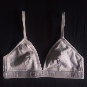 Calvin Klein Sporty Bralette - MED. | NWT